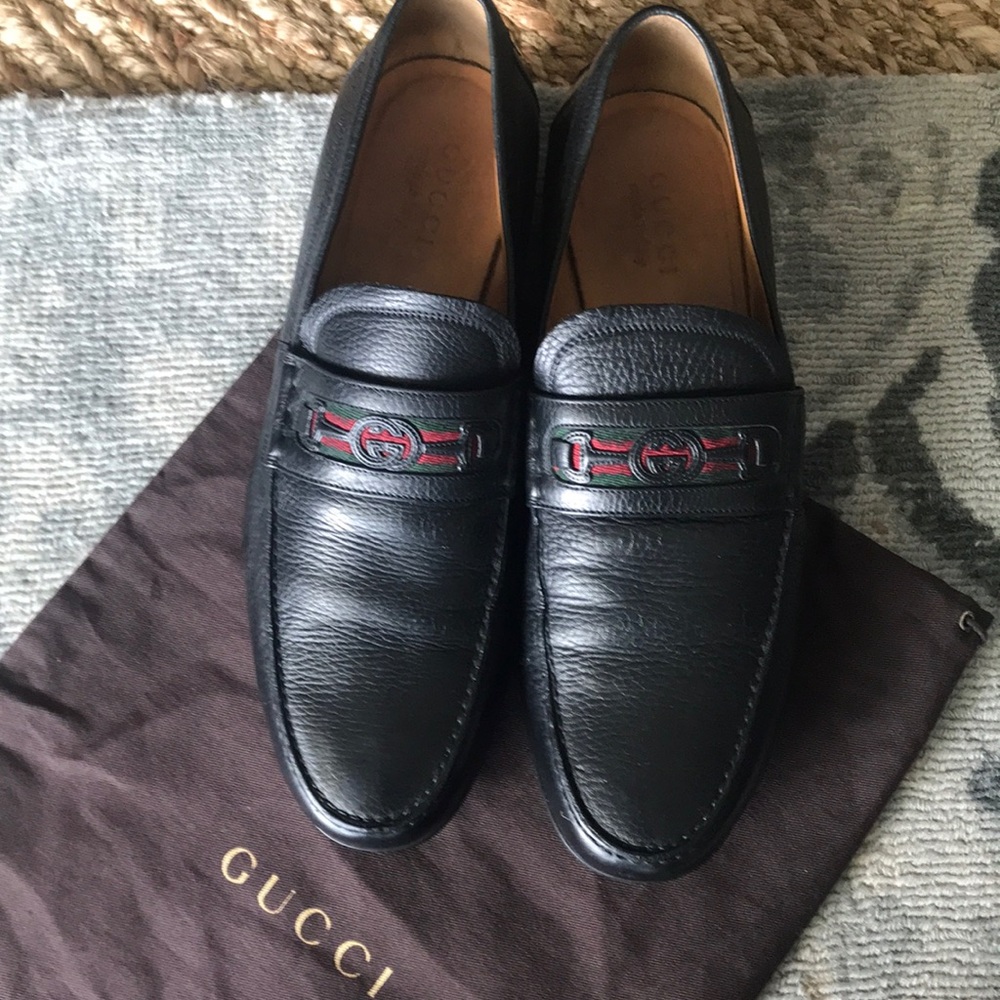 Authentic Gucci Men’s leather Horsebit Moccasin 💯